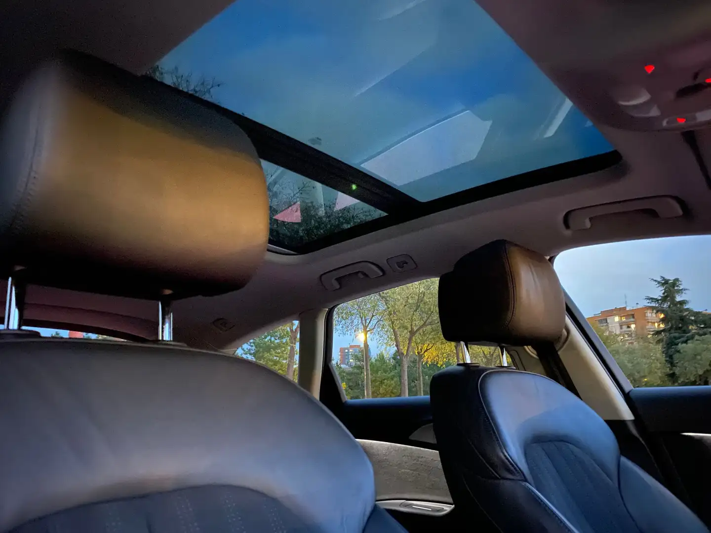 
								Audi A6 Avant 3.0TDI S line edition Q. S-T completo									